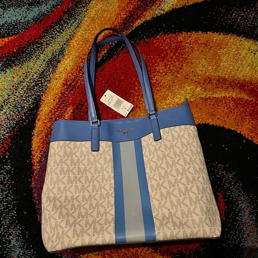 Woman’s tote bag